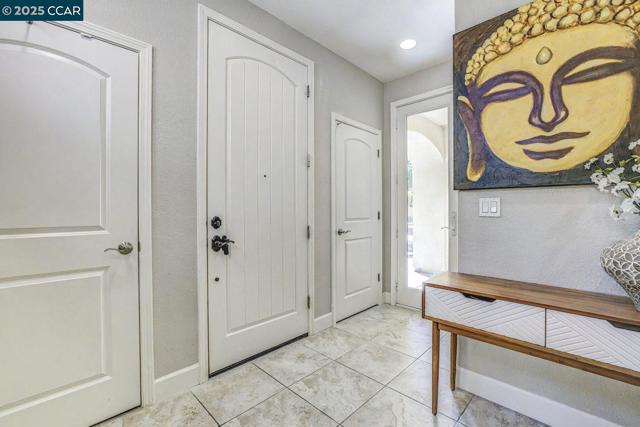244 Selby Ln, Livermore CA: https://media.crmls.org/mediaz/e44573f8-8ddd-4dce-9f5b-e14a0188a69b.jpg