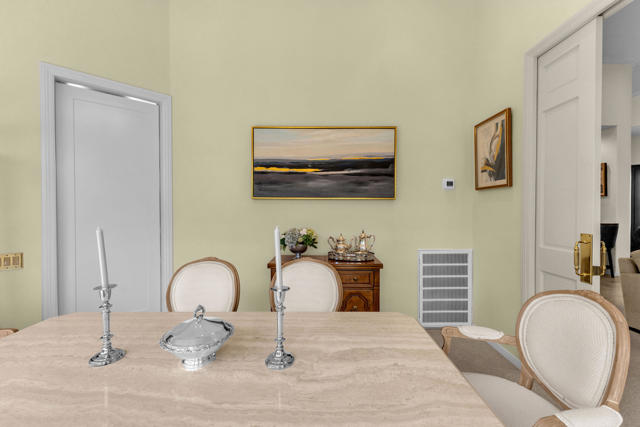 75273 Spyglass Drive, Indian Wells CA: https://media.crmls.org/mediaz/e445fea2-bf5f-4dec-9be7-c1720f43c626.jpg