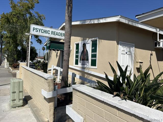 740 Escondido Blvd, Escondido, California 92025, ,Commercial Sale,For Sale,Escondido Blvd,240028584SD