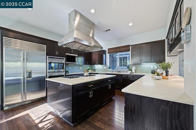 5656 Stockton Loop, Livermore CA: https://media.crmls.org/mediaz/e448ad75-0105-4ec6-a962-208ccbd6243a.jpg