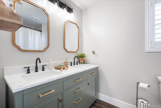 46525 Peach Tree Street, Temecula CA: https://media.crmls.org/mediaz/e4495871-d4a0-4c89-8f2f-b0c49e03d693.jpg