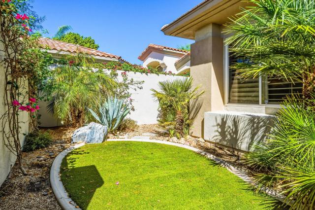 228 White Horse Trail, Palm Desert, CA 92211