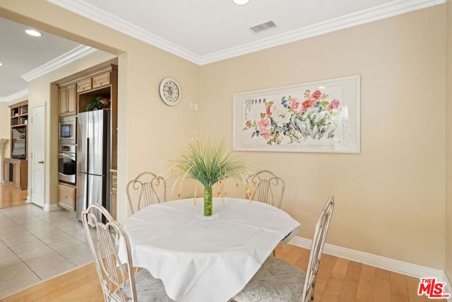 1230 Wisteria Avenue, La Habra CA: https://media.crmls.org/mediaz/e44afa03-78f4-41a9-9643-a1bf1ff14b37.jpg