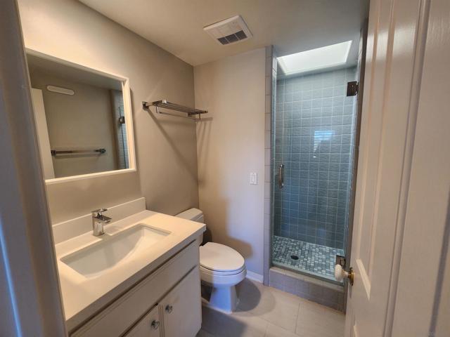 1402 Via Mil Cumbres, Solana Beach CA: https://media.crmls.org/mediaz/e44c65d1-2cc2-4837-bc59-db166f2f61d9.jpg