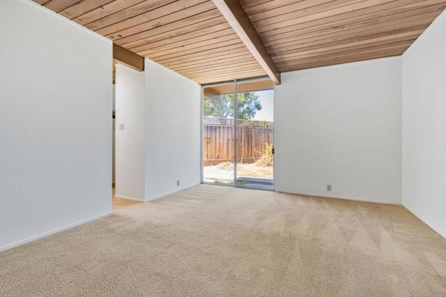 106 Eliza Court, Foster City CA: https://media.crmls.org/mediaz/e44ca279-5dbc-4bc0-ad68-b614e2eee93a.jpg