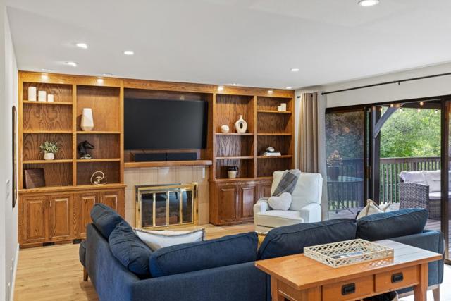 23799 Monterey-Salinas Highway, Salinas CA: https://media.crmls.org/mediaz/e44dd8cf-cb56-4d20-abfa-67ffe3b9be0f.jpg