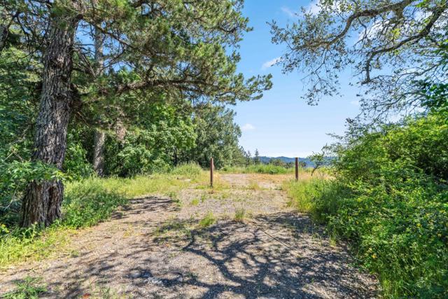 22981 Highway 17, Los Gatos CA: https://media.crmls.org/mediaz/e44f13a4-cfe4-42eb-b058-616723dec055.jpg