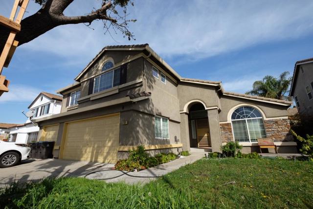 1831 Oakley Court, Stockton CA: https://media.crmls.org/mediaz/e4507611-d5e0-445b-97c5-d792c9650c1f.jpg