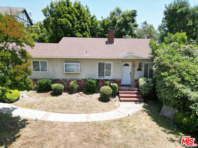 5118 Glenwood Avenue, La Crescenta, California 91214, 3 Bedrooms Bedrooms, ,2 BathroomsBathrooms,Single Family Residence,For Sale,Glenwood,24400615