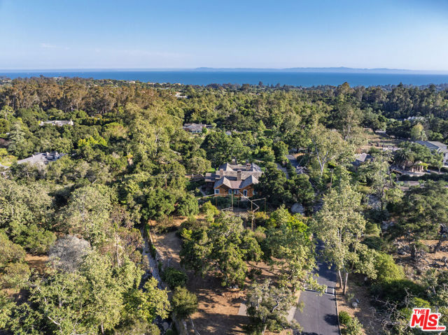1790 Glen Oaks Drive, Santa Barbara CA: https://media.crmls.org/mediaz/e450cddc-3dcf-416f-aadc-5ae32a6798ff.jpg