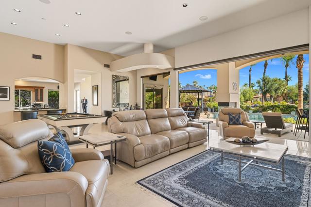 334 Crest Lake Drive, Palm Desert, CA 92211
