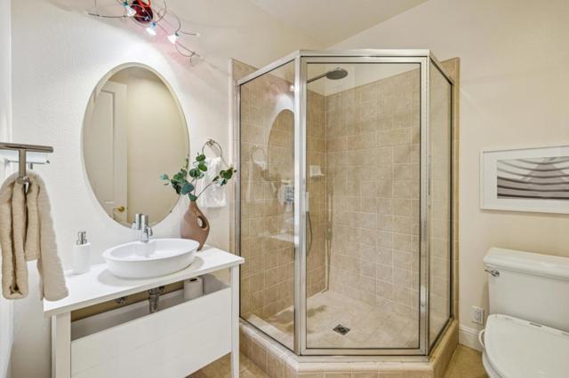 62 Spyglass Court, Half Moon Bay CA: https://media.crmls.org/mediaz/e451d26f-8631-477f-8e49-76cb12bc3252.jpg