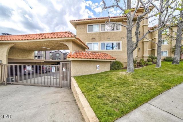 Detail Gallery Image 1 of 1 For 3220 Altura Ave #112,  Glendale,  CA 91214 - 1 Beds | 1 Baths