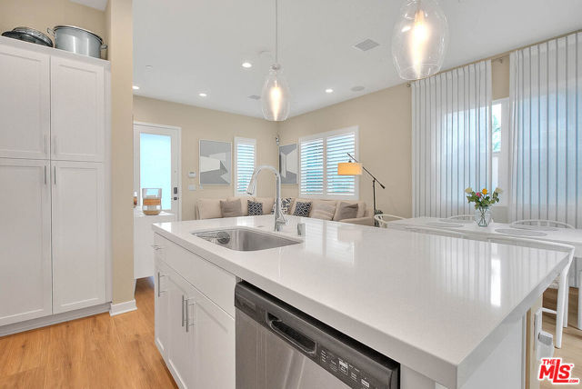 2432 E Hyde Paseo, Ontario CA: https://media.crmls.org/mediaz/e4524155-7fe9-4c8d-9e52-9e602d537030.jpg