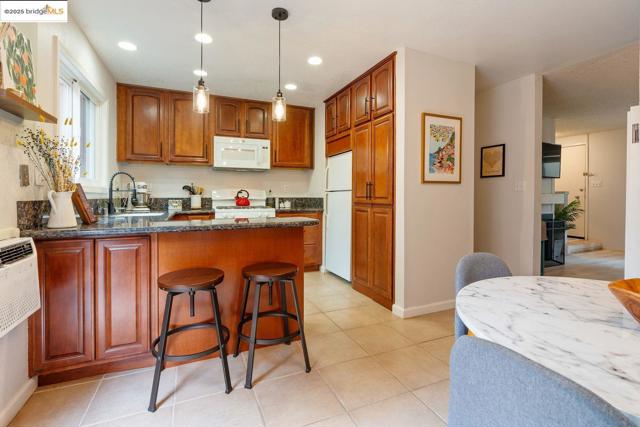 3055 TREAT BLVD, Concord CA: https://media.crmls.org/mediaz/e4538678-4741-4c0c-8be9-843a0ece4a8f.jpg