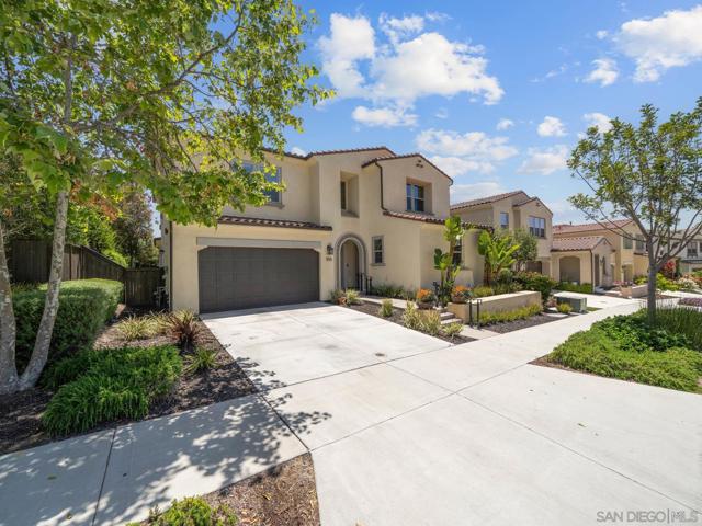 916 Camino Aldea, Chula Vista CA: https://media.crmls.org/mediaz/e45396bc-6505-4640-9951-ff22dd57be96.jpg