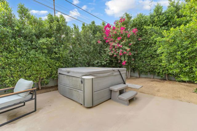 3967 E Sunny Dunes Road, Palm Springs, CA 92264