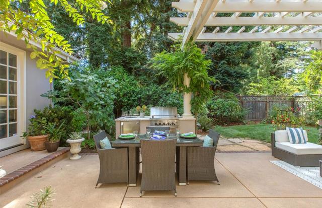 158 Seminary Drive, Menlo Park CA: https://media.crmls.org/mediaz/e45512de-cb26-4440-8917-81cf82ee3f01.jpg