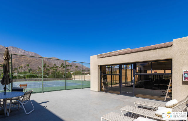 255 S Avenida Caballeros #111, Palm Springs, CA 92262