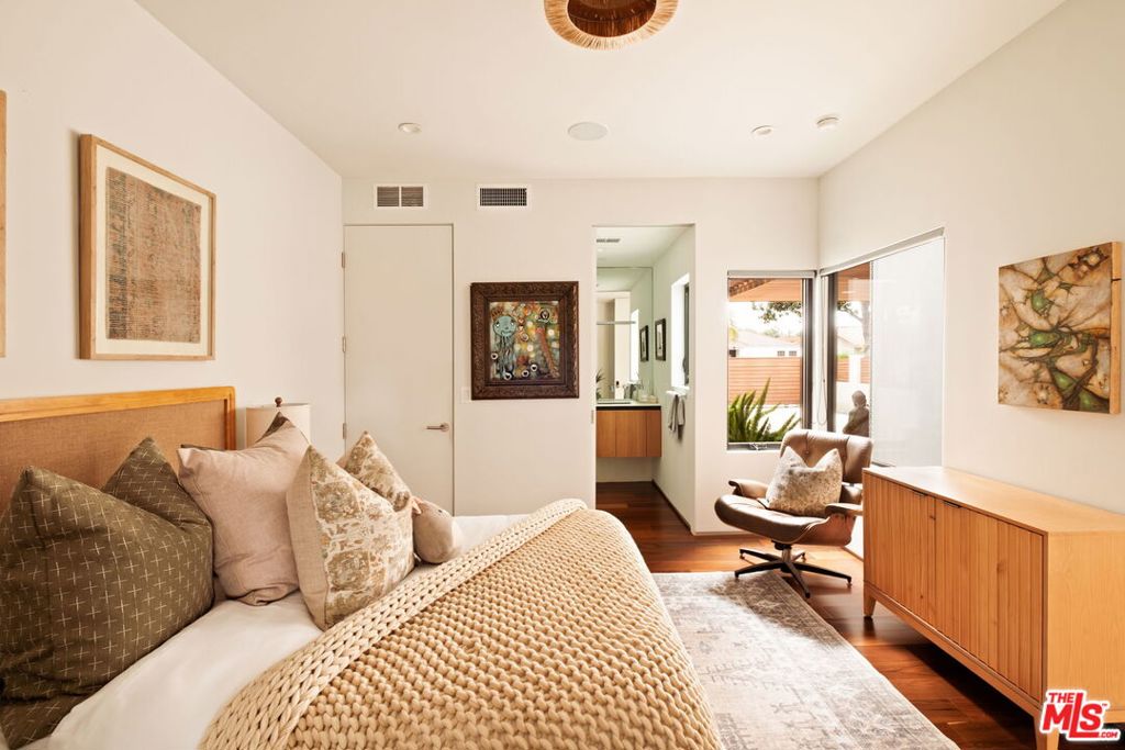 4951 Nagle AvenueSherman Oaks img 30