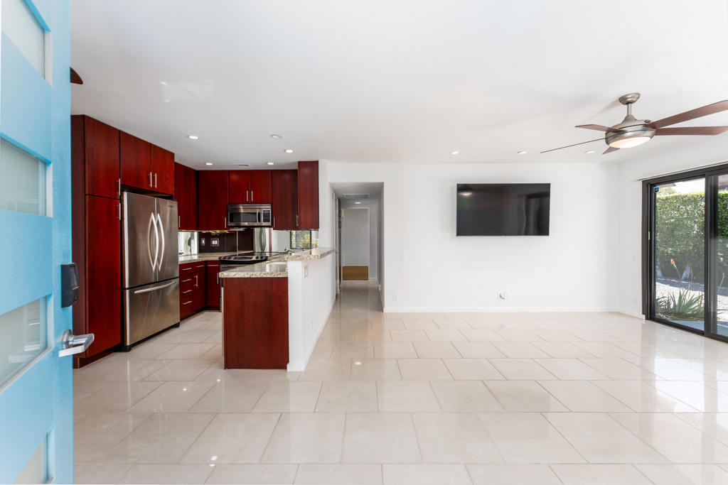 1111 E Ramon Road #29