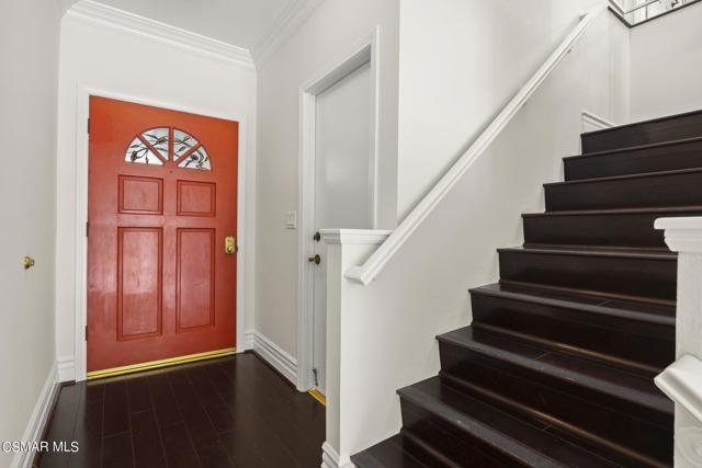 5-web-or-mls-Upmarketmedia_3123Hil-18