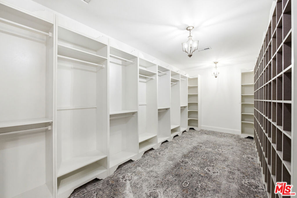 MLS #26835353 image #46