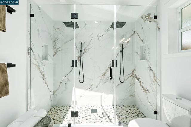 1717 Springbrook Rd, Lafayette CA: https://media.crmls.org/mediaz/e457aa11-bc99-49e6-b004-73348d6758a9.jpg