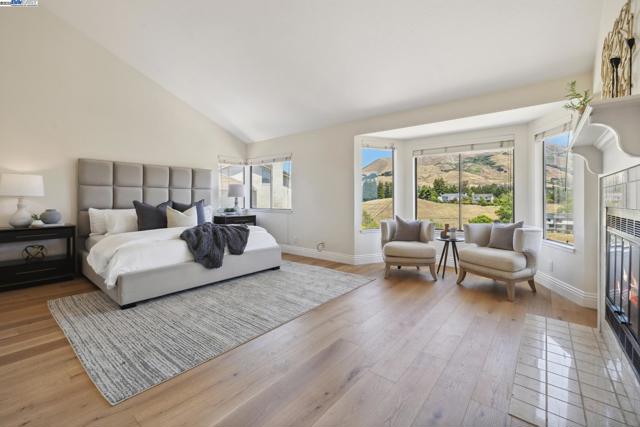 44030 Geddy Court, Fremont CA: https://media.crmls.org/mediaz/e45a0a22-dcd9-47f2-b728-b3ade317c641.jpg