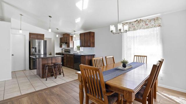 Detail Gallery Image 6 of 53 For 2456 Lake Morena Dr, Campo,  CA 91906 - 3 Beds | 2 Baths