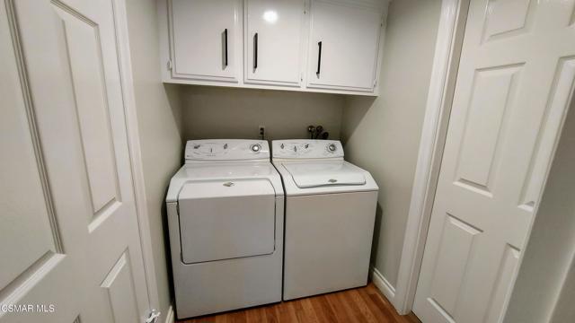 91 Magellan Street, Thousand Oaks CA: https://media.crmls.org/mediaz/e45abfcd-2016-4c19-bf67-c278ee5f47af.jpg