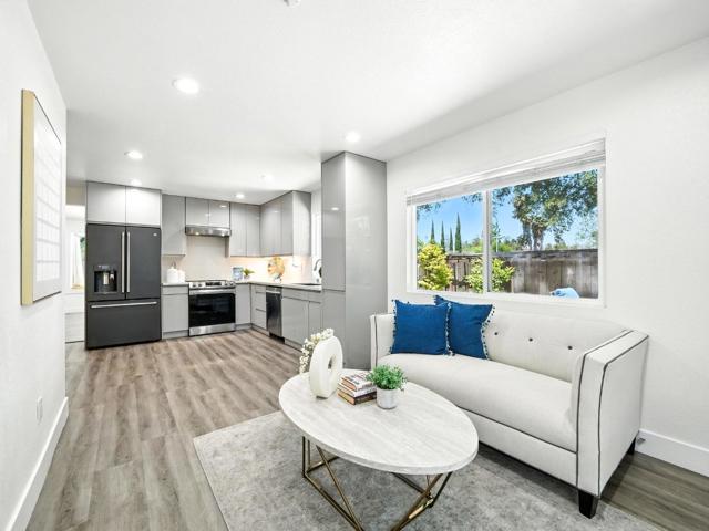 1641 Rue Avati, San Jose CA: https://media.crmls.org/mediaz/e45c65be-4c18-4a6e-8dd6-61d242066074.jpg