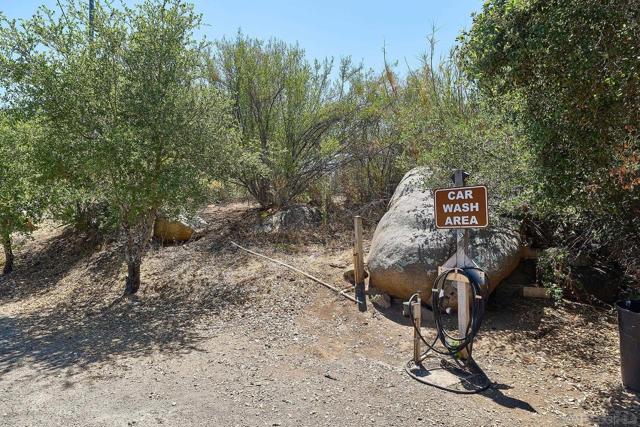 14625 Mussey Grade Rd, Ramona CA: https://media.crmls.org/mediaz/e45e2f50-b5a6-495e-a31b-e8ec9990f77c.jpg