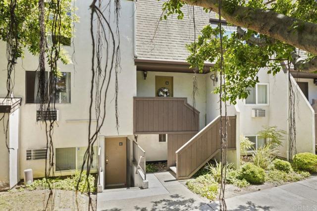 Detail Gallery Image 3 of 20 For 1317 Caminito Gabaldon #H,  –,  CA 92108 - 2 Beds | 1/1 Baths