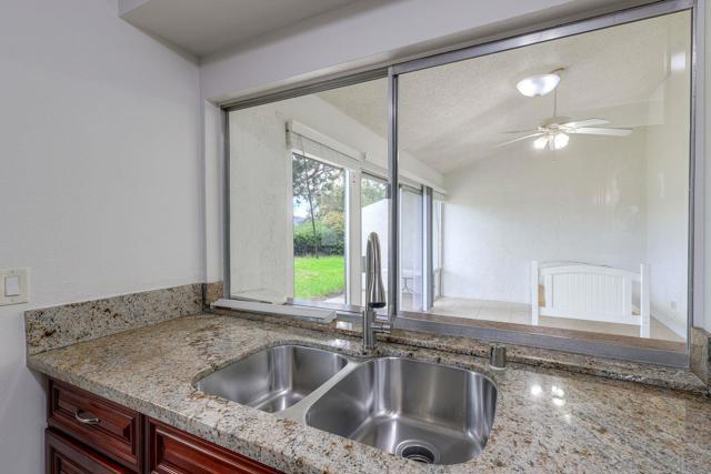 14745 Caminito Orense Este, San Diego CA: https://media.crmls.org/mediaz/e461ab54-c840-4137-9a11-5d643cfba7a8.jpg