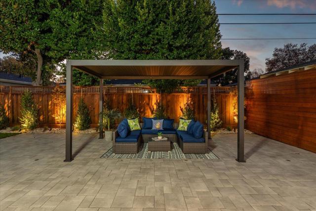 2213 Hicks Avenue, San Jose CA: https://media.crmls.org/mediaz/e4627886-09b8-479a-8369-6917f14aa3db.jpg