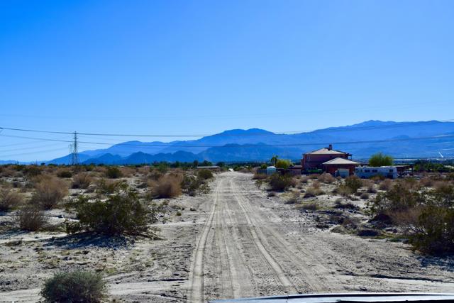 0 Shadow Mountain Lane, Thousand Palms CA: https://media.crmls.org/mediaz/e463fa65-a08b-487a-8ce6-8e52737ffaae.jpg