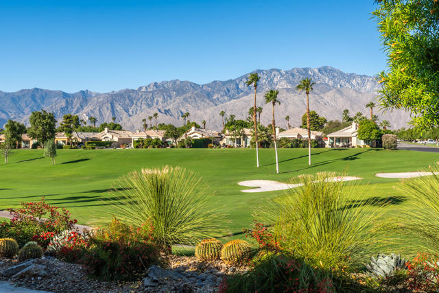 29555 Sandy Court, Cathedral City CA: https://media.crmls.org/mediaz/e4664a69-dd32-4a88-95fd-8315d4be9d43.jpg