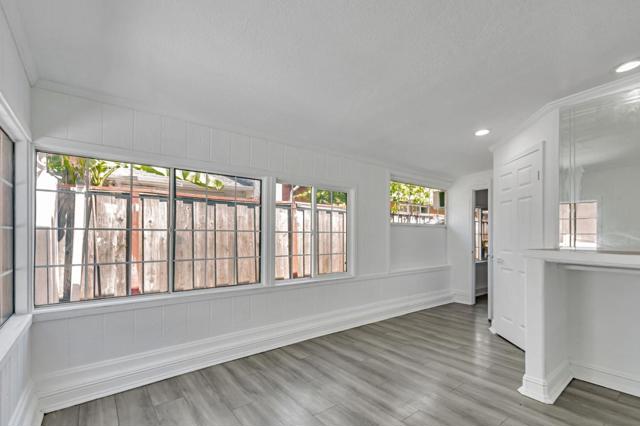 1087 Starlite Drive, Milpitas CA: https://media.crmls.org/mediaz/e467735e-84d4-4ed7-82cc-8c2ec7ac8fdc.jpg