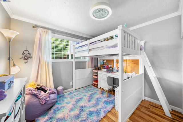 692 Adelle St, Livermore CA: https://media.crmls.org/mediaz/e46a31c7-f0a1-42e6-9043-1dac72135793.jpg