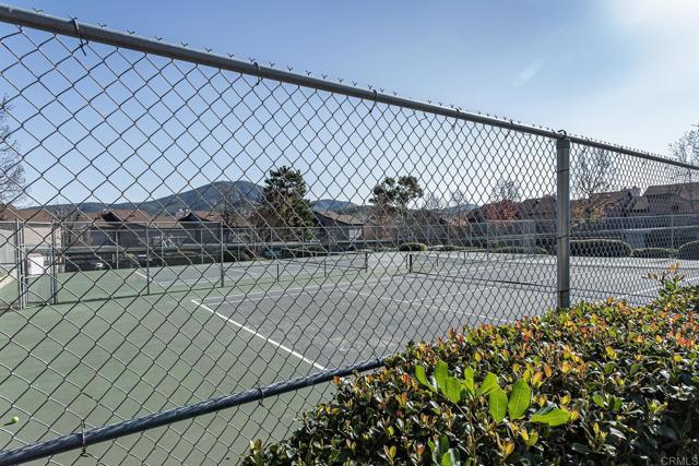 Detail Gallery Image 33 of 36 For 2946 Alanwood Ct, Spring Valley,  CA 91978 - 2 Beds | 2 Baths