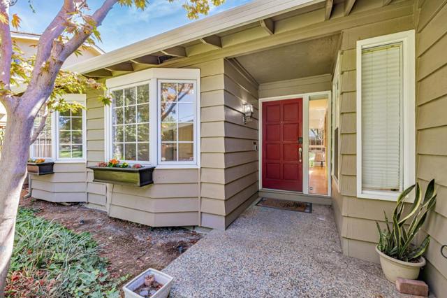 650 Hyde Park, Sunnyvale CA: https://media.crmls.org/mediaz/e46b19cd-6e44-4e21-aa07-92ea987795ea.jpg