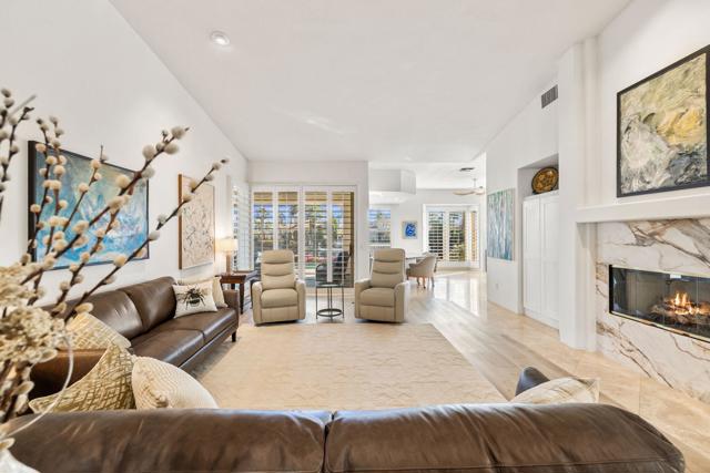 47560 Via Montigo, La Quinta CA: https://media.crmls.org/mediaz/e46b1c93-dfed-4585-a692-b2b81f50d54a.jpg