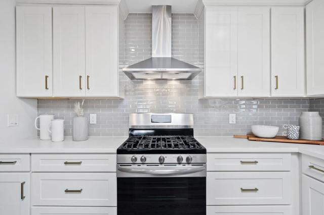 616 Douglas Avenue, Redwood City CA: https://media.crmls.org/mediaz/e46b85e4-641b-4552-b2e7-e510bfe54117.jpg
