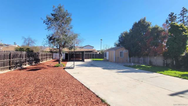 555 Grape St, El Cajon, California 92021, ,Multi-Family,For Sale,Grape St,250000902SD