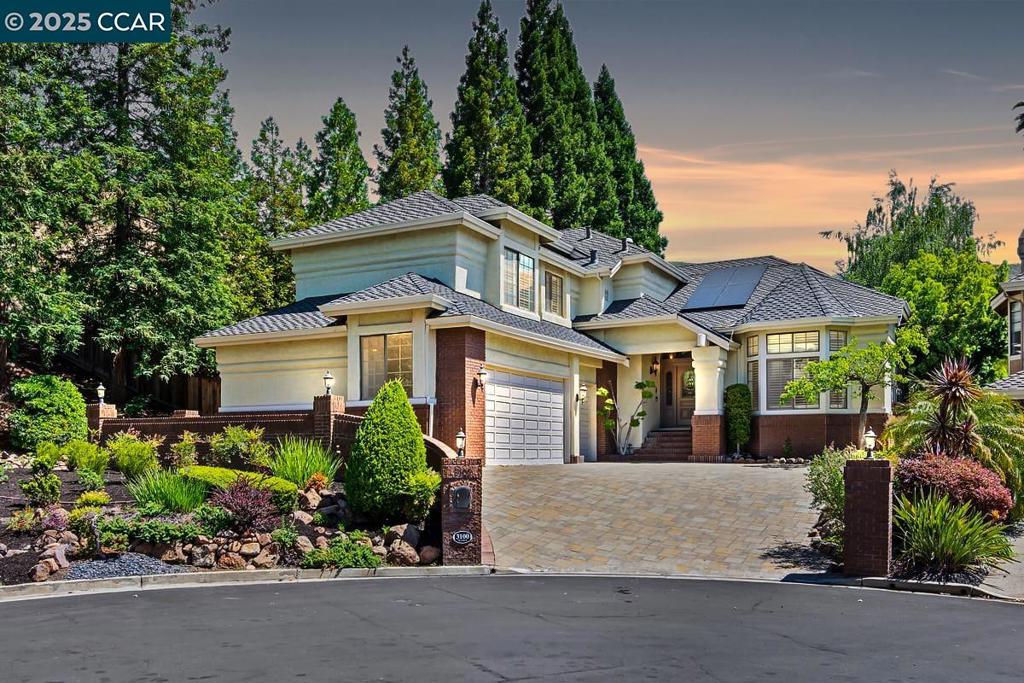 3100 Fox Creek Dr