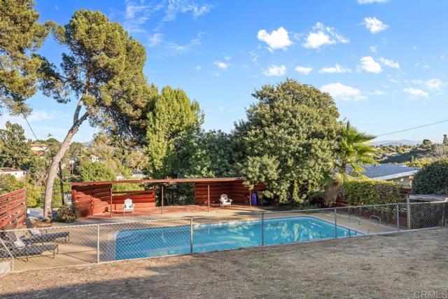 Detail Gallery Image 31 of 39 For 6114 Tarragona Dr, San Diego,  CA 92115 - 4 Beds | 2 Baths