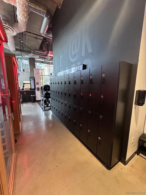 1490 J Street, San Diego CA: https://media.crmls.org/mediaz/e46ca7c8-df88-4adb-8a86-539b2cd89b59.jpg
