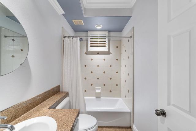3655 Sage Canyon Drive, Encinitas CA: https://media.crmls.org/mediaz/e46cf000-edc5-43a7-9279-a1ee91ab03c6.jpg