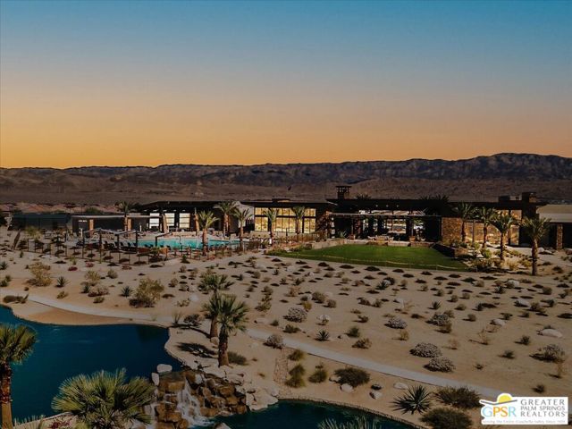 17 Cork Tree, Rancho Mirage CA: https://media.crmls.org/mediaz/e46db384-1f83-4a81-8376-bcaa8f200a80.jpg